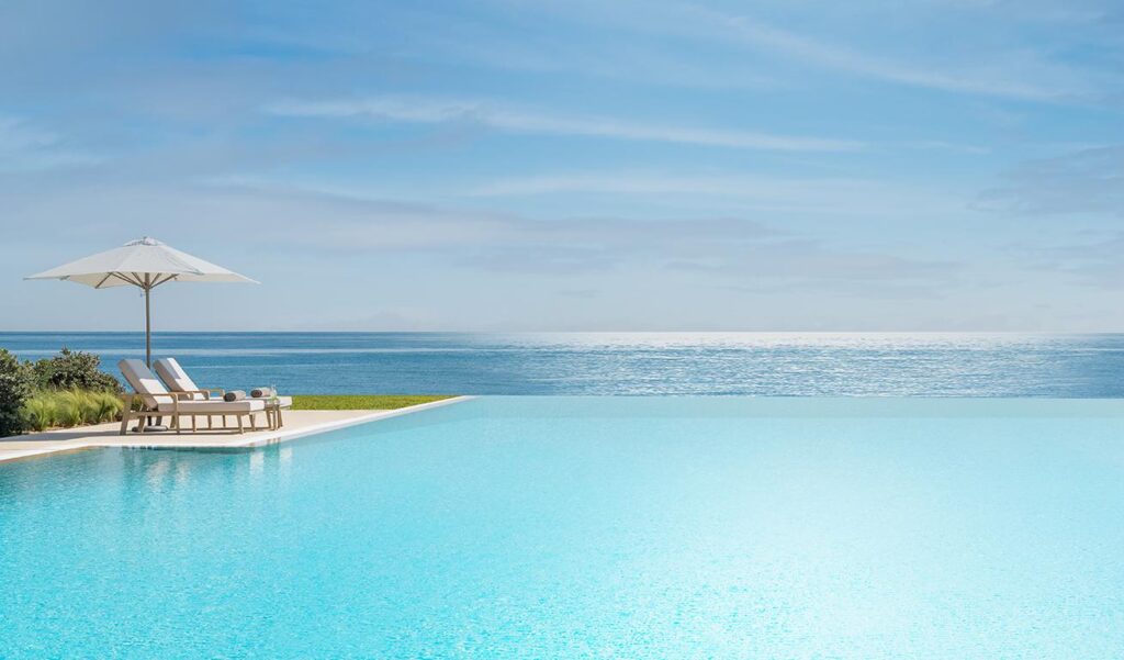 Ikos luxe all-inclusive resorts in Spanje infinity pool