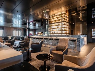 Public-Areas-Scenic-Lounge-001-768x512 groot