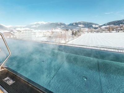 falkensteiner-hotel-kronplatz-acquapura-spa-pools-3