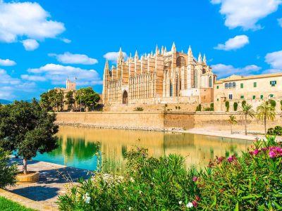 palma-de-mallorca-spain-la-seu-cathedral 2
